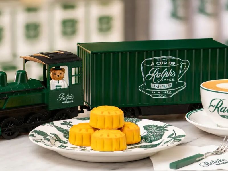 Ralph Lauren Ralph's Coffee Train Lava Mooncakes